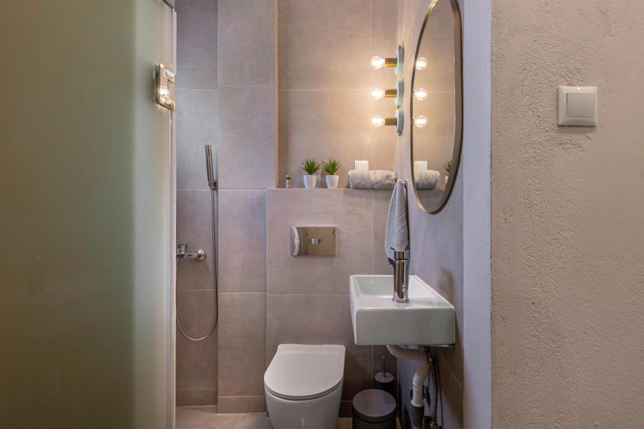 Thea Small House Ксанті Екстер'єр фото