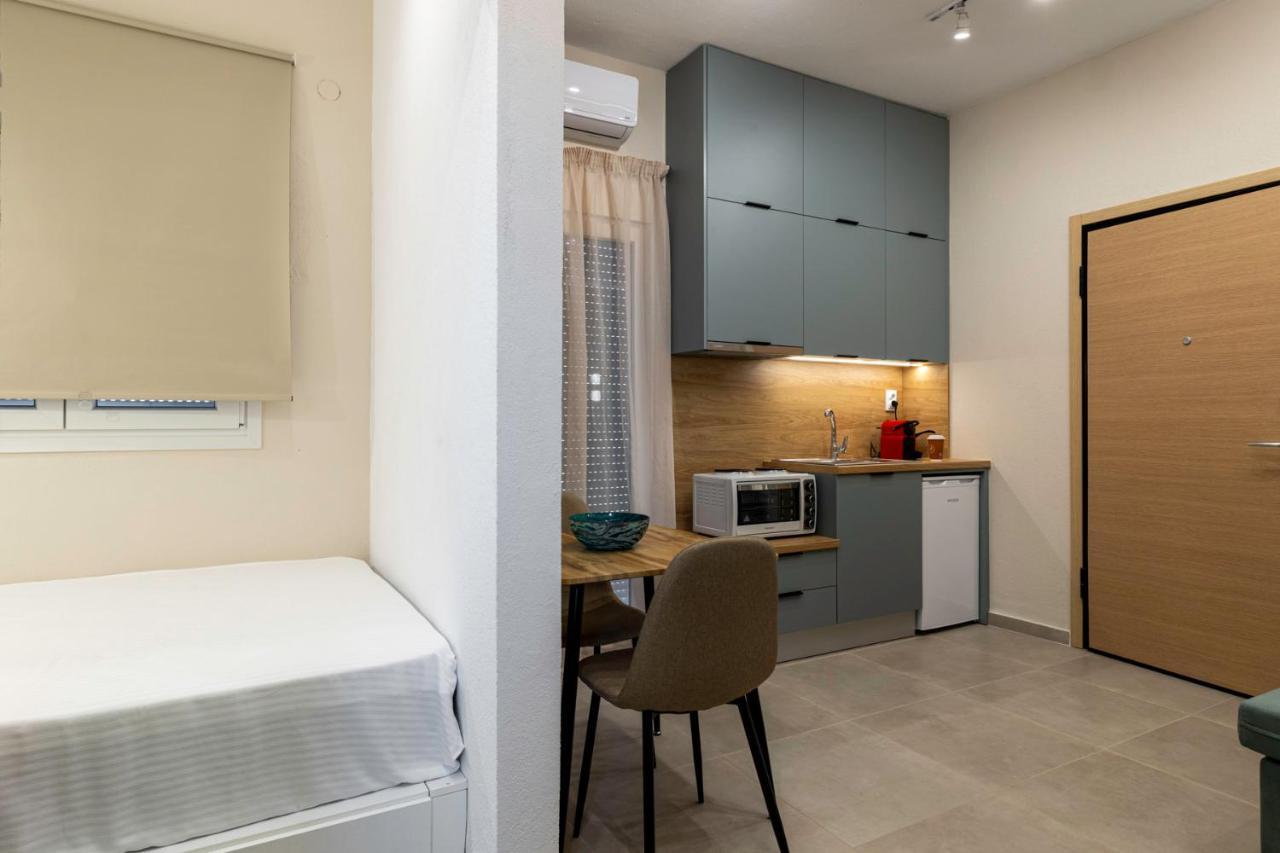 Thea Small House Ксанті Екстер'єр фото