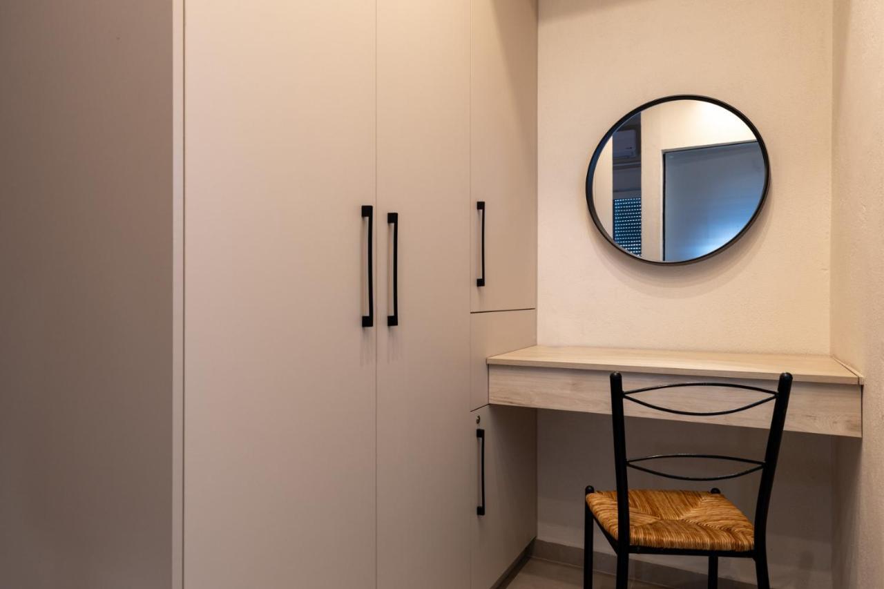 Thea Small House Ксанті Екстер'єр фото